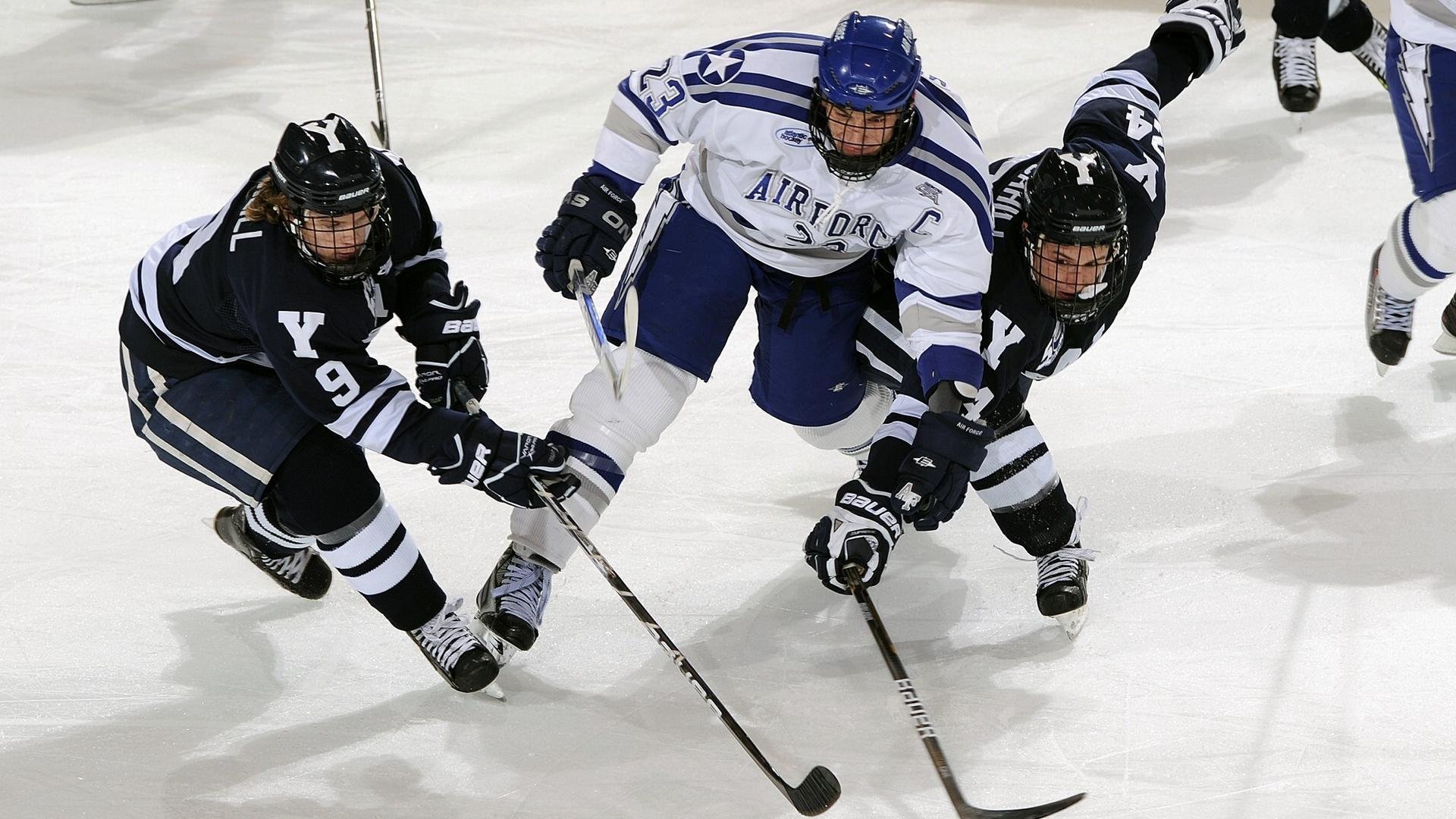 意甲VAR系统中语义分析模型优化判罚过程